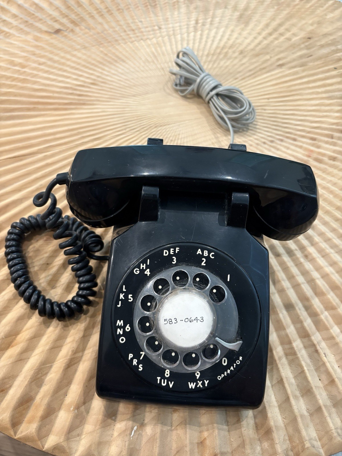 Vintage ITT BLACK Rotary Dial Desk Table Top Telephone Vintage ITT BLACK Rotary Dial Desk Table Top Telephone