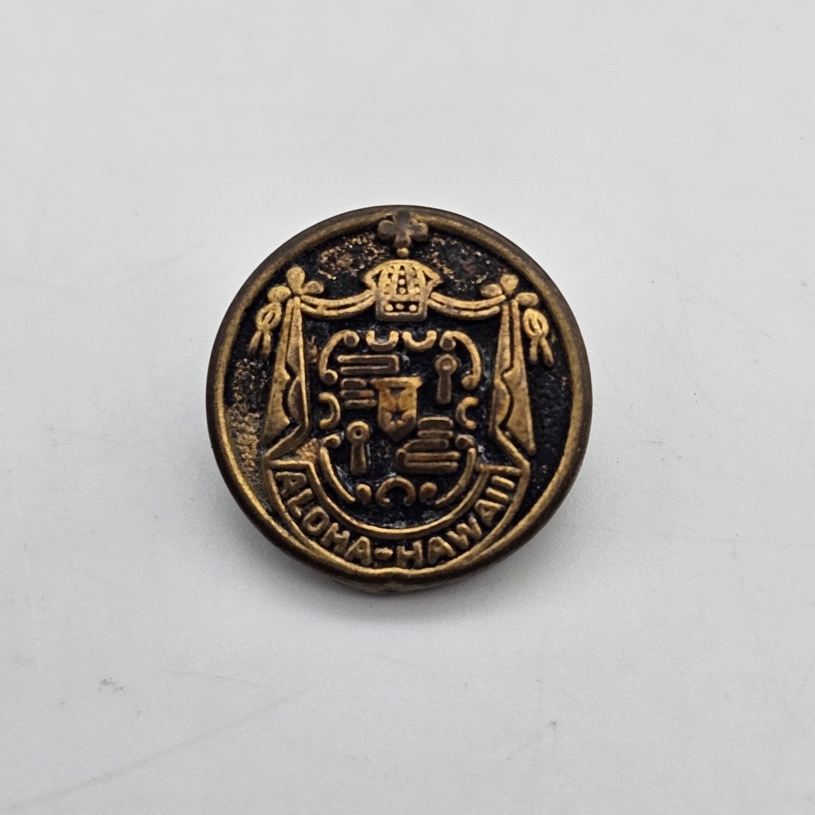 Vintage Button Aloha Hawaii Brass
