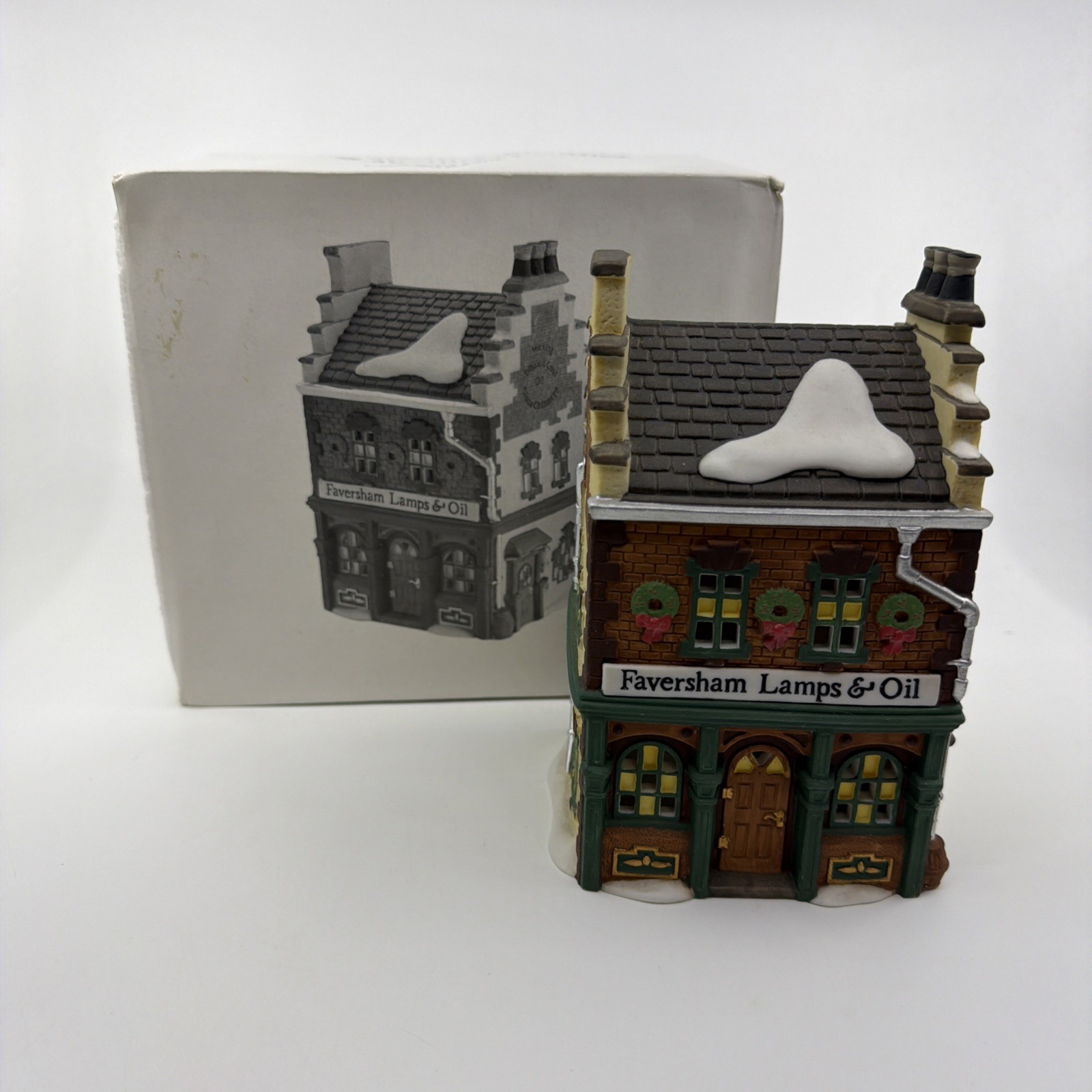 Vintage Dept 56 Dickens Village Faversham Lamps & Oil Light w/ Box Vintage Dept 56 Dickens Village Faversham Lamps & Oil Light w/ Box