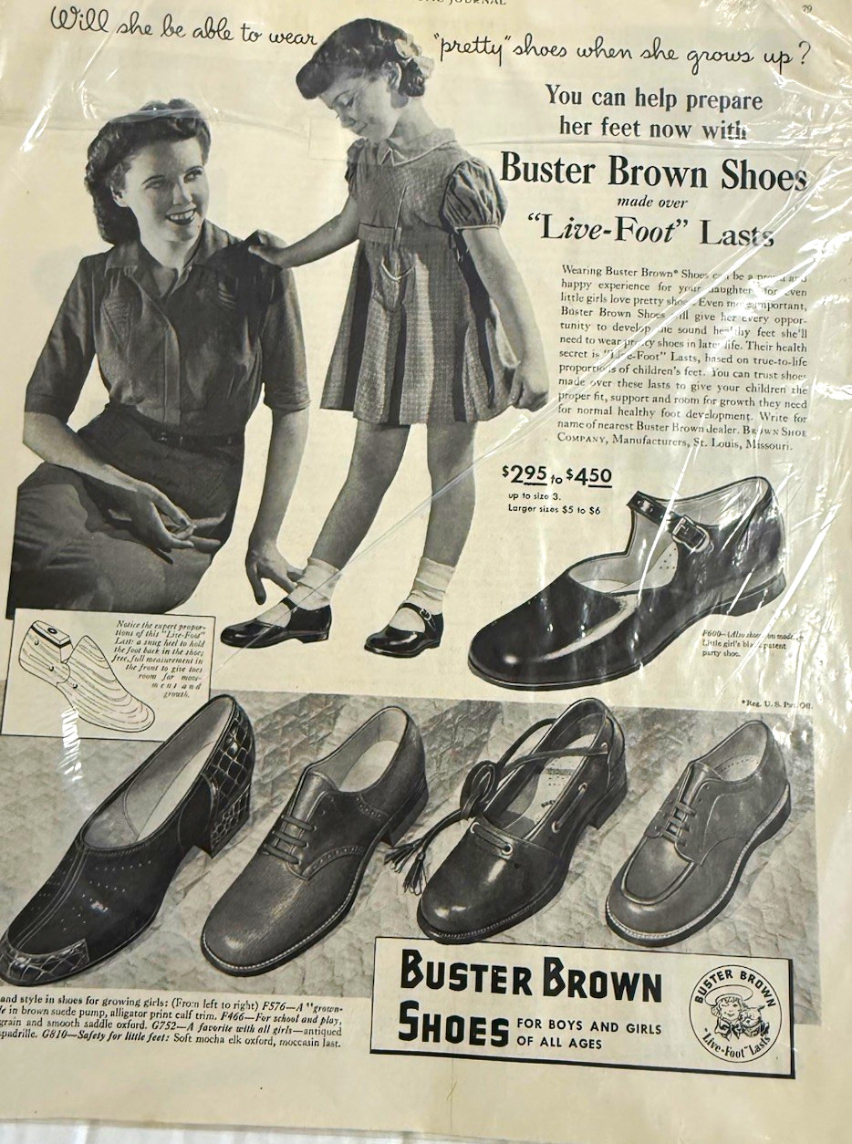 Buster Brown Shoes 1946 Print Ad \ Buster Brown Shoes 1946 Print Ad \