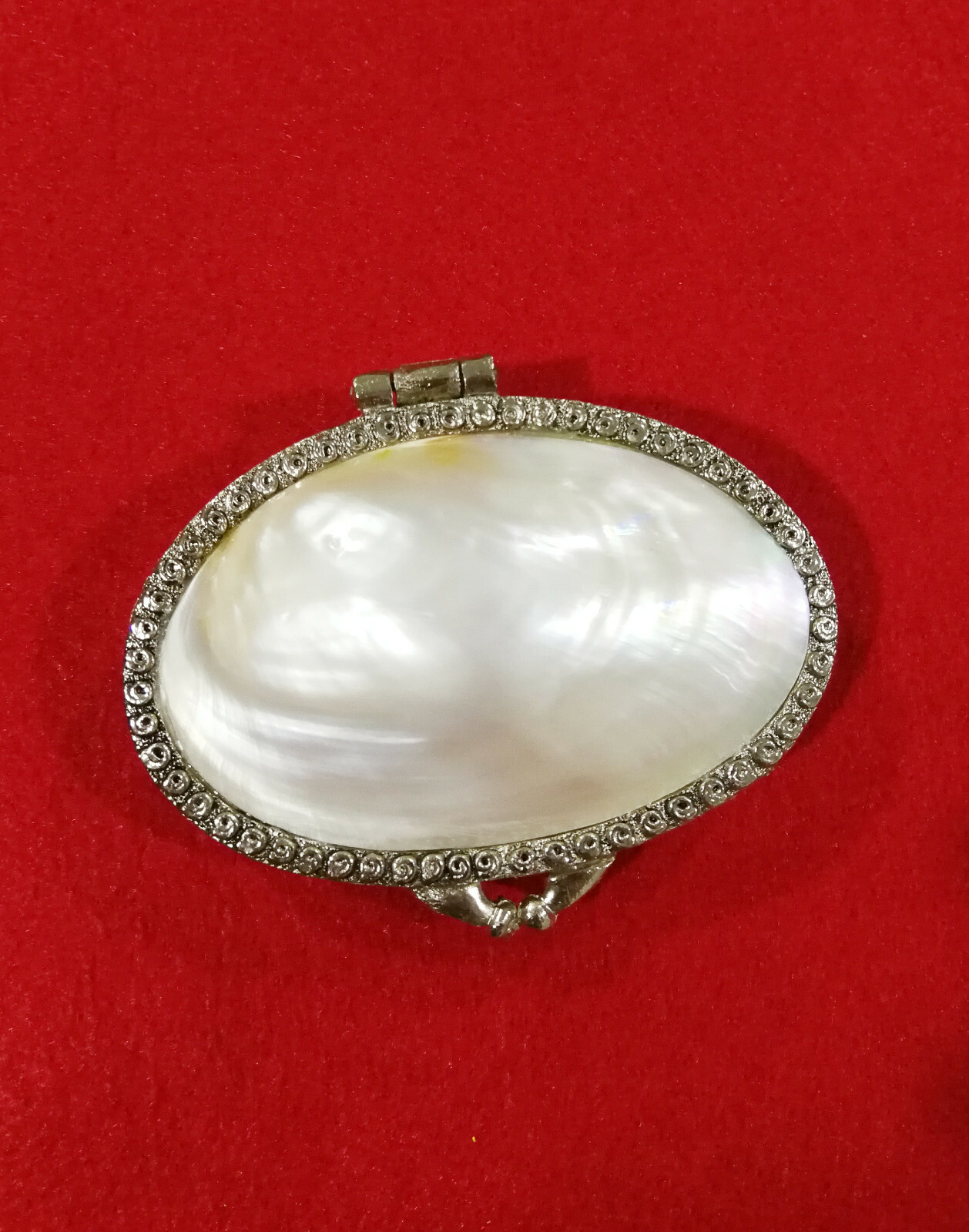 Vintage Mother Of Pearl Trinket Jewelry Box Abalone White Natural Metal Trim 4