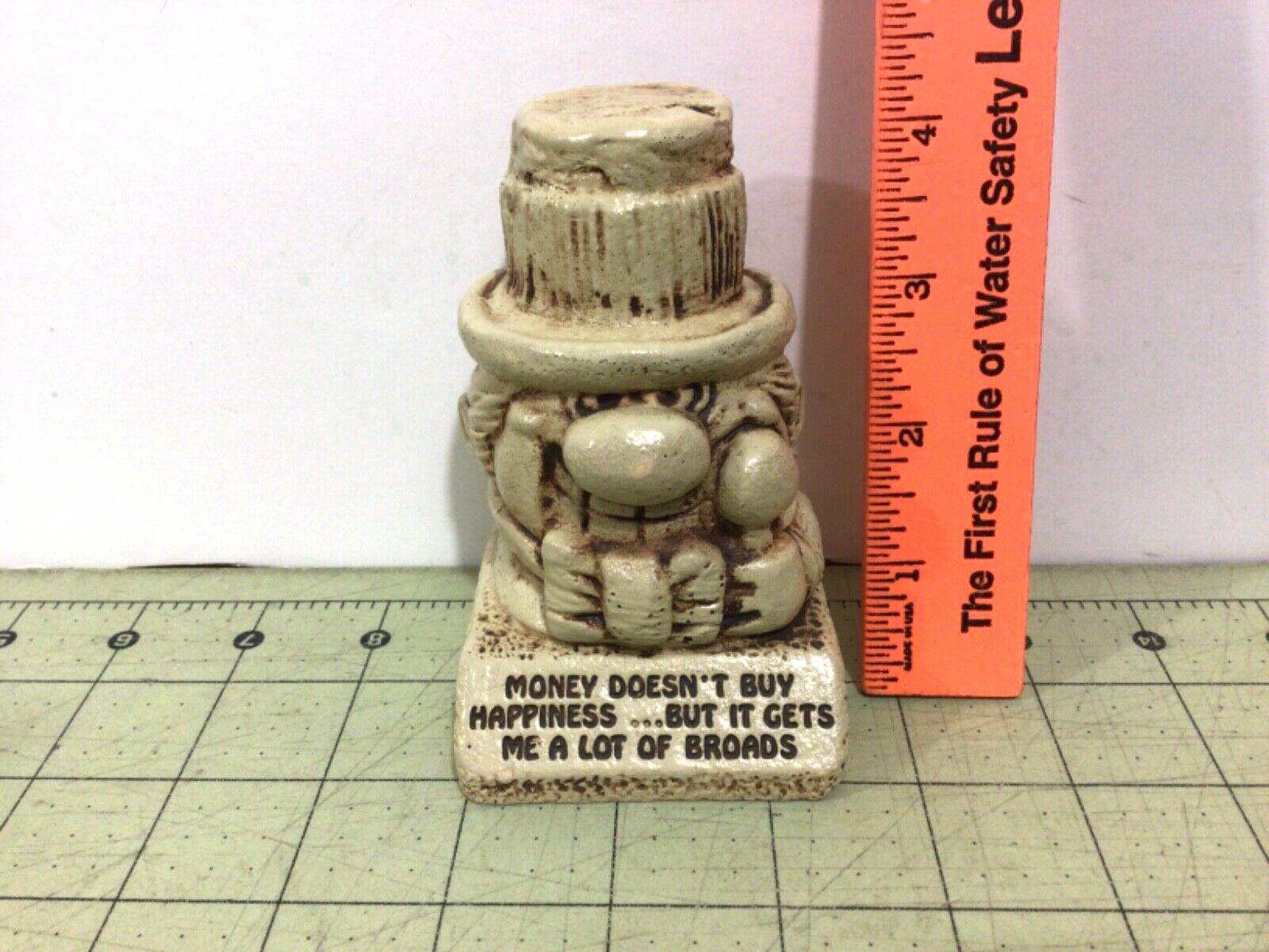1976 Paula figure W-485, “Money Doesn’t Buy Happiness” 1976 Paula figure W-485, “Money Doesn’t Buy Happiness”