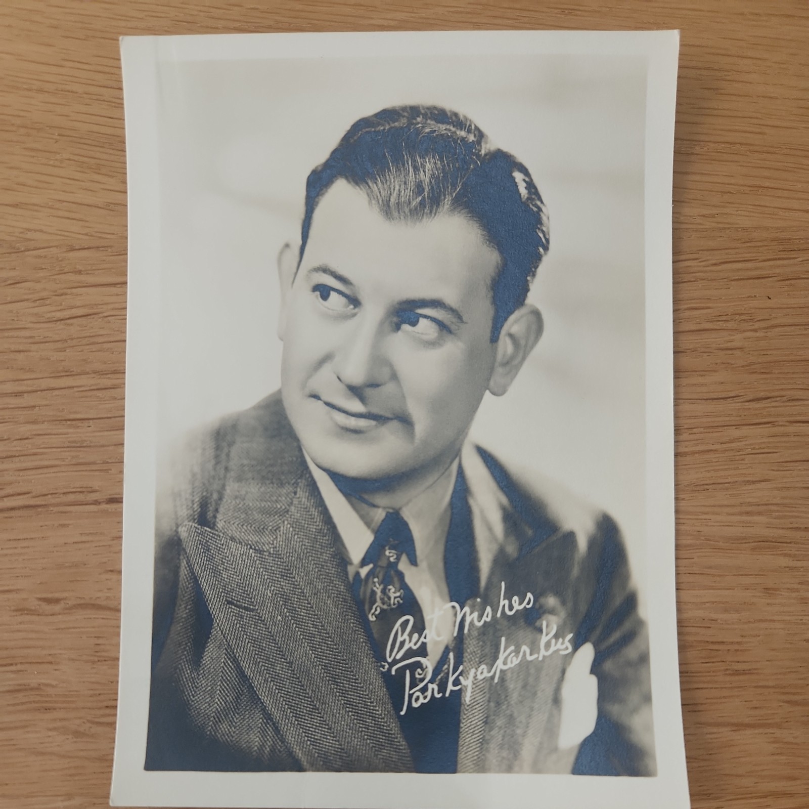 vintage 1930s promo photograph Harry “Parkyakarkus” Einstein fascimle signed vintage 1930s promo photograph Harry “Parkyakarkus” Einstein fascimle signed