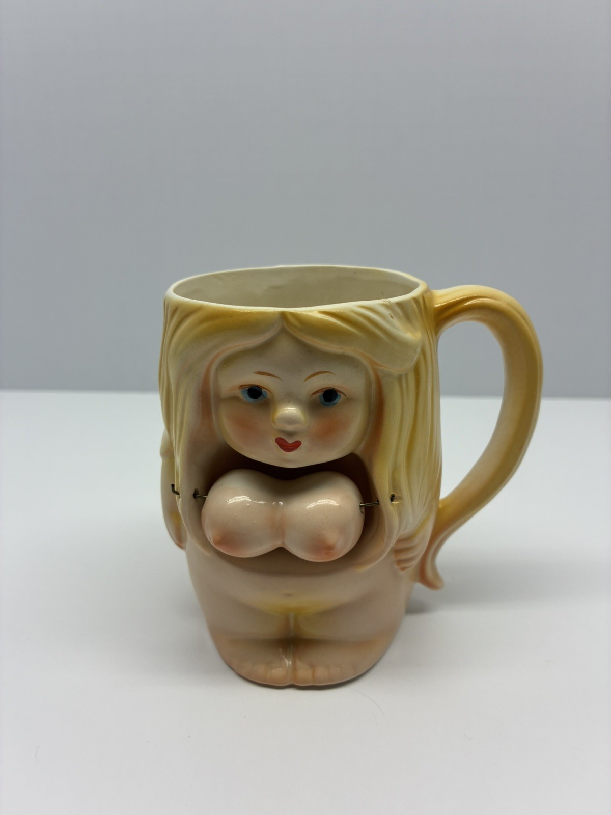 Vintage 1970s Betty Bouncing Boobies Mug Spencer Gifts Nude Risque Lady Kitschy Vintage 1970s Betty Bouncing Boobies Mug Spencer Gifts Nude Risque Lady Kitschy