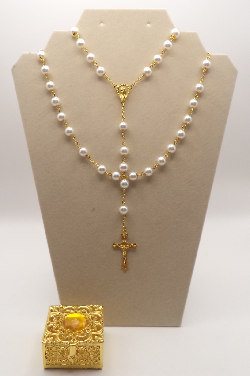 Vintage Faux Pearl Rosary Gold Tone Ornate Filigree Trinket Box Set 24 Vintage Faux Pearl Rosary Gold Tone Ornate Filigree Trinket Box Set 24