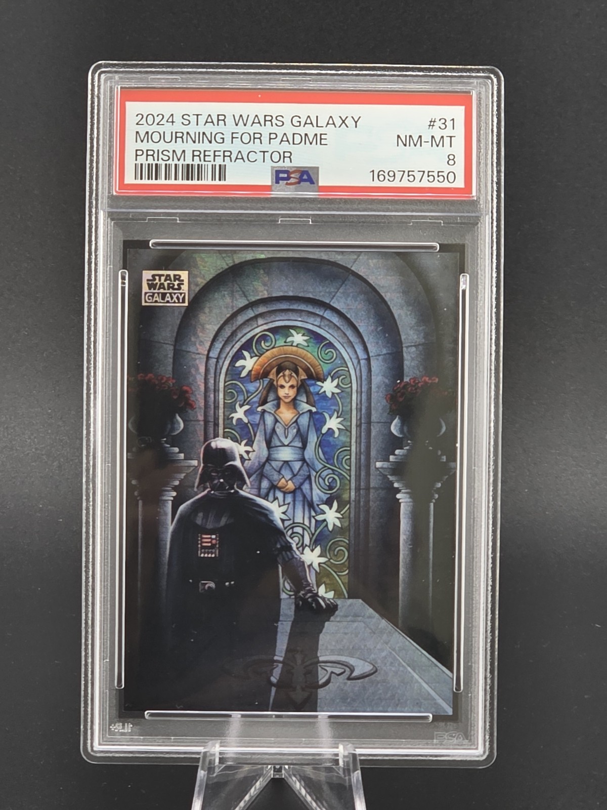 2024 TOPPS CHROME STAR WARS GALAXY PRISM #31 MOURNING FOR PADME /75 PSA 8
