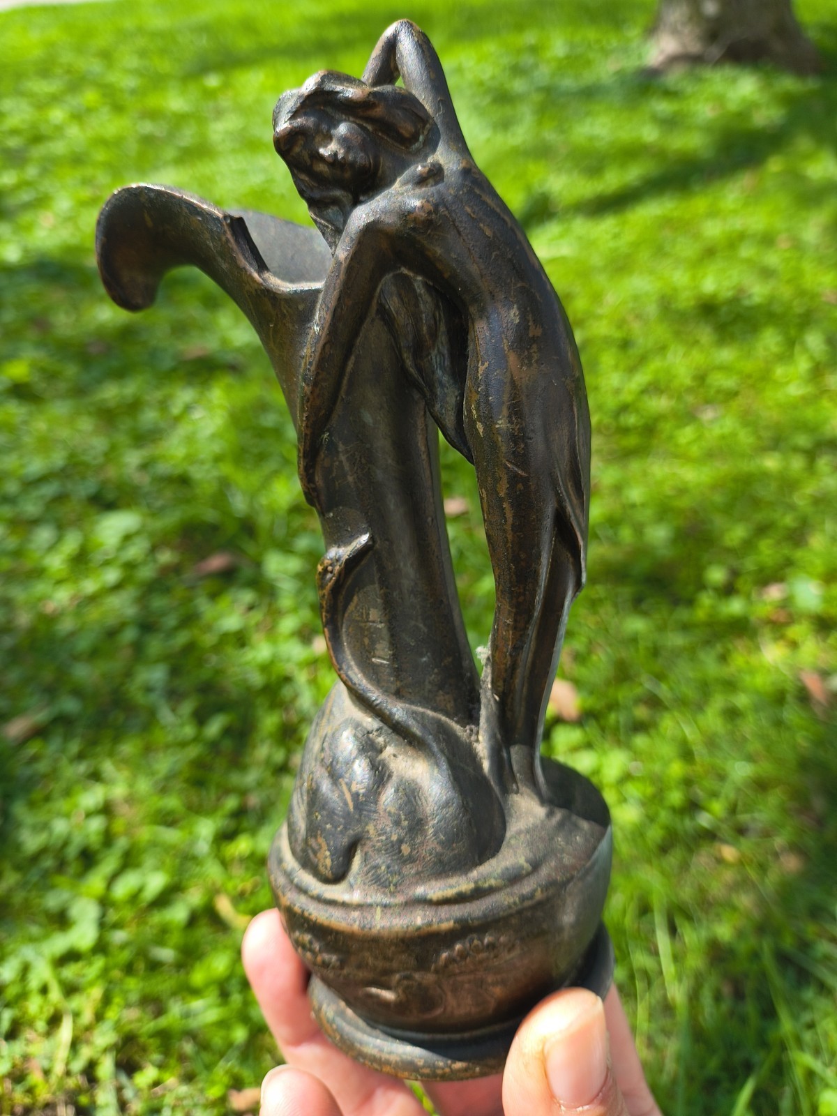Antique 1910-1920 Chicago I.C. Newman Diamond Shop Art Nouveau Bud Vase Swan 425 Antique 1910-1920 Chicago I.C. Newman Diamond Shop Art Nouveau Bud Vase Swan 425