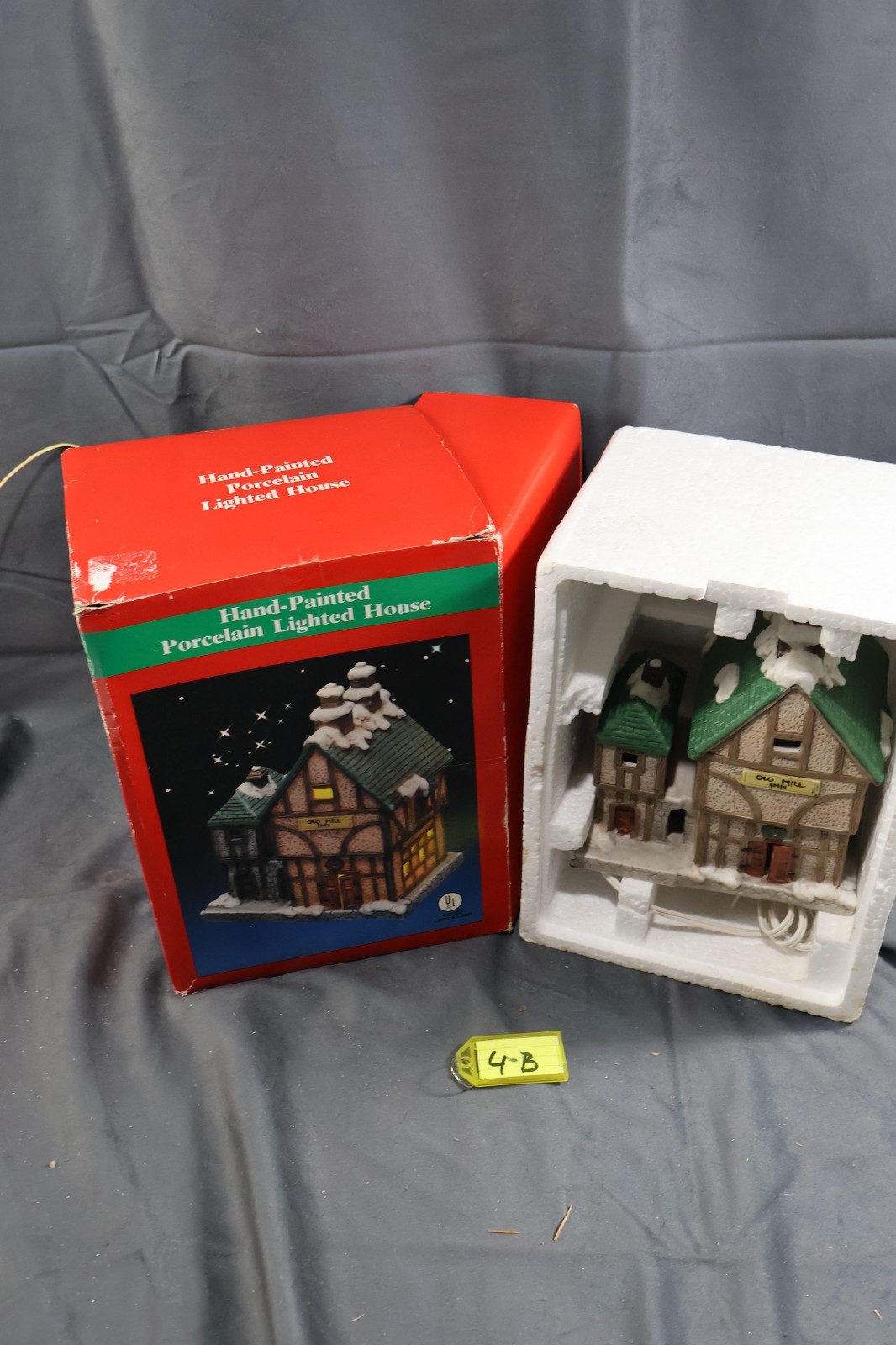 Vintage Mini Town USA Porcelain Lighted House \