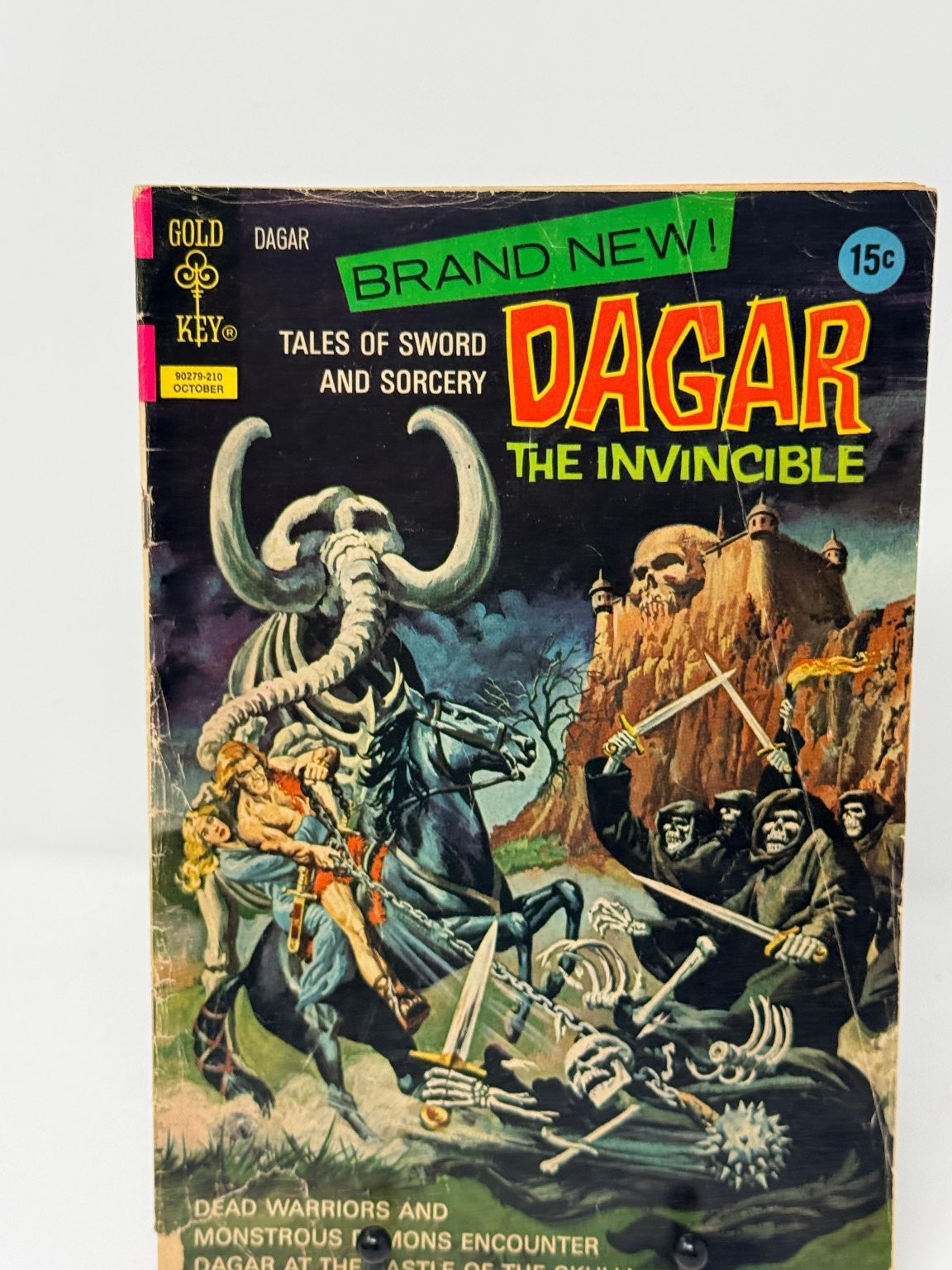 Dagar The Invincible #1 Gold Key Sword & Sorcery Bronze Age 1972