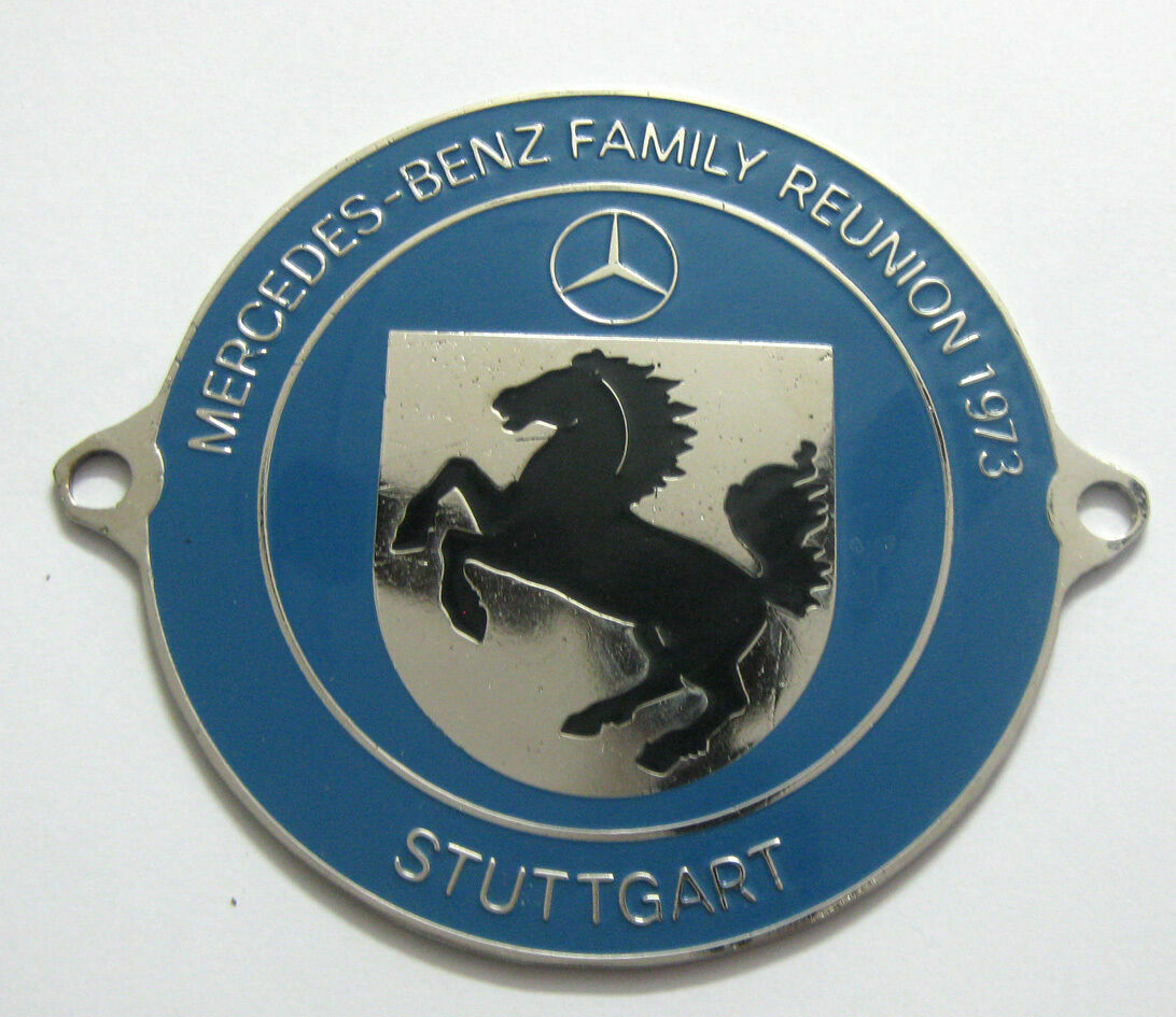 CAR BADGE 1MERCEDES BENZ FAMILY REUNION 1973 STUTTGART CAR GRILL BADGE