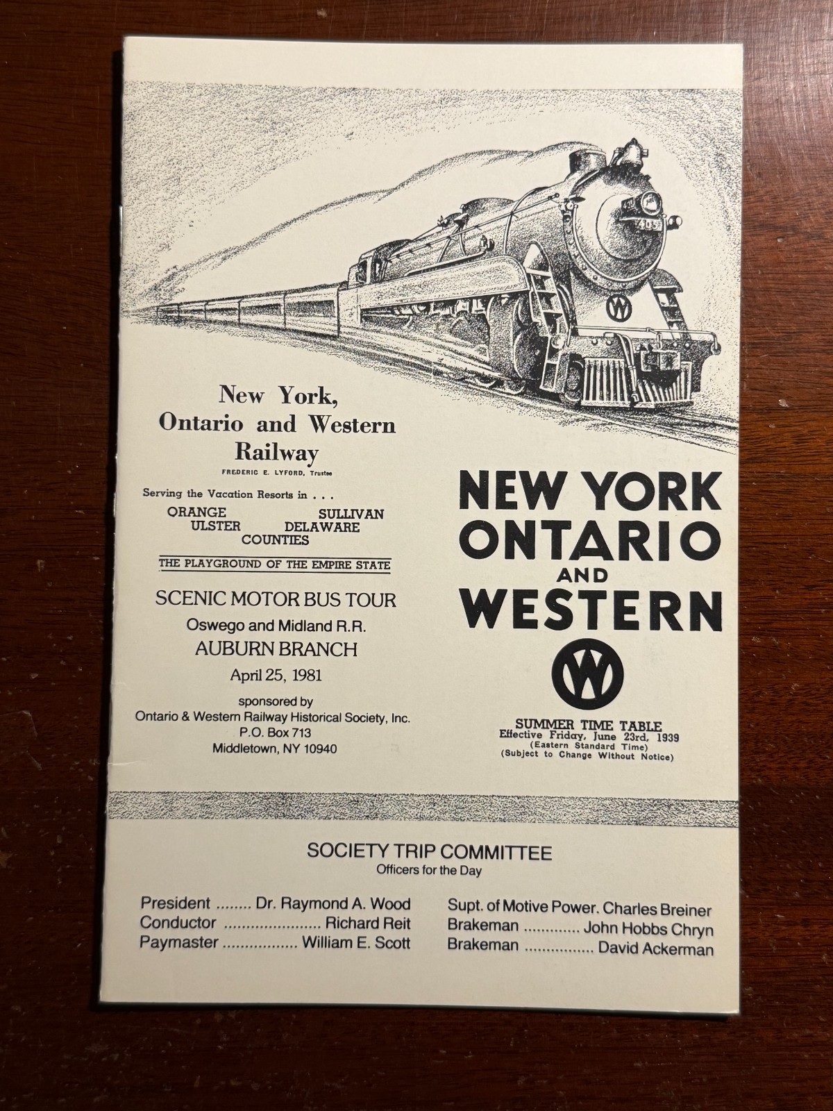Scenic Motor Bus Tour 1981 Auburn New York Ontario and West Railway Booklet