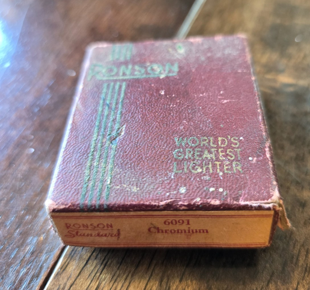 Vintage Ronson Standard 6091 Chromium  Lighter + Box & Bag