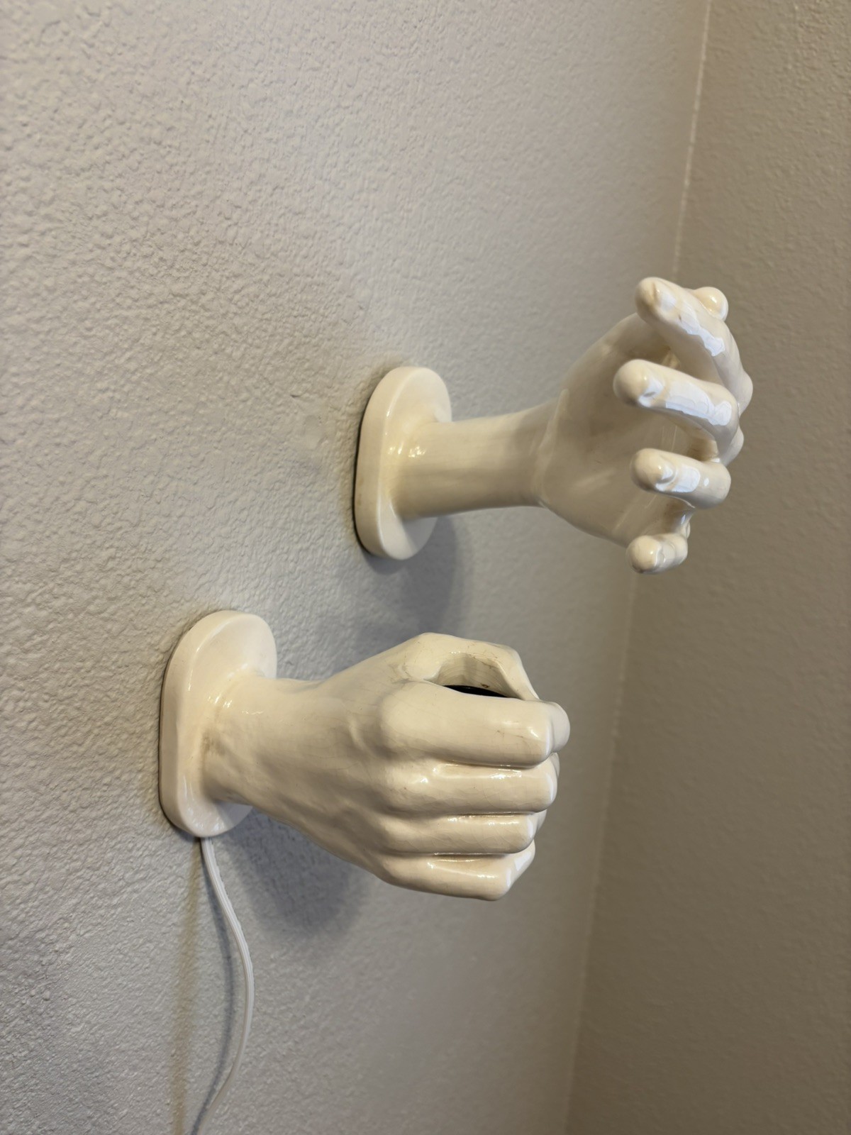 Vintage Pop Art Nancy Funk Ceramic Hand Wall Mount Working Lamp Hands