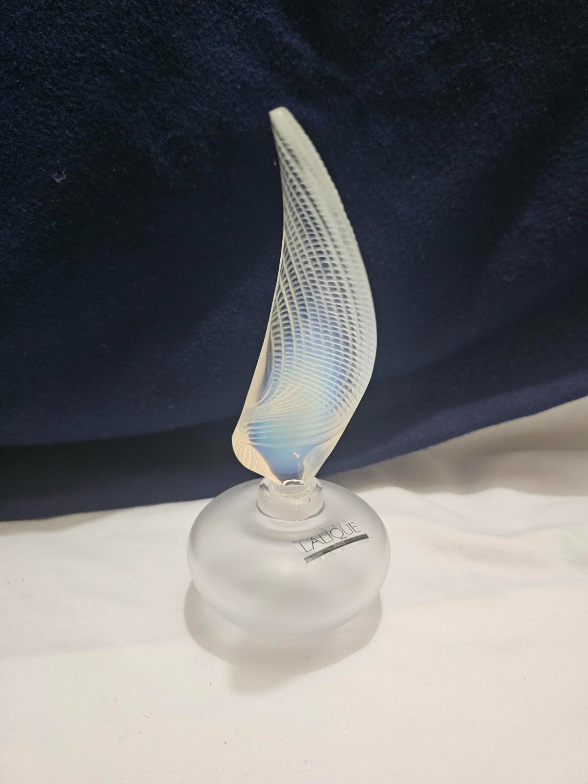 Lalique France Coquillage Perfume Bottle Satin & Opalescence  Chipped