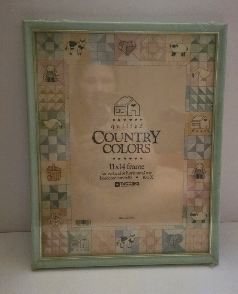 Vintage DECOREL Picture Frame 11x14” Quilted Cottage Core FARMHOUSE Vintage DECOREL Picture Frame 11x14” Quilted Cottage Core FARMHOUSE