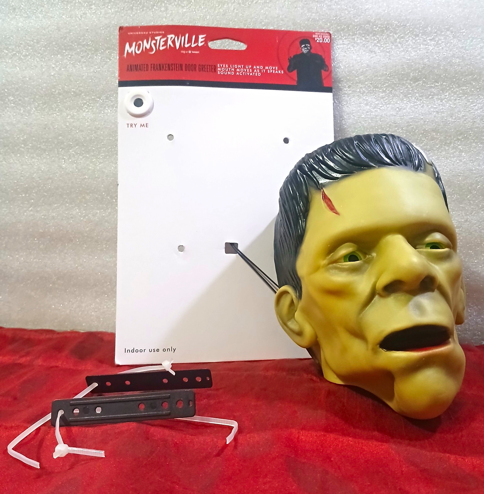 2017 MonsterVille Frankenstein Animated Door Greeter Universal Target Works NEW