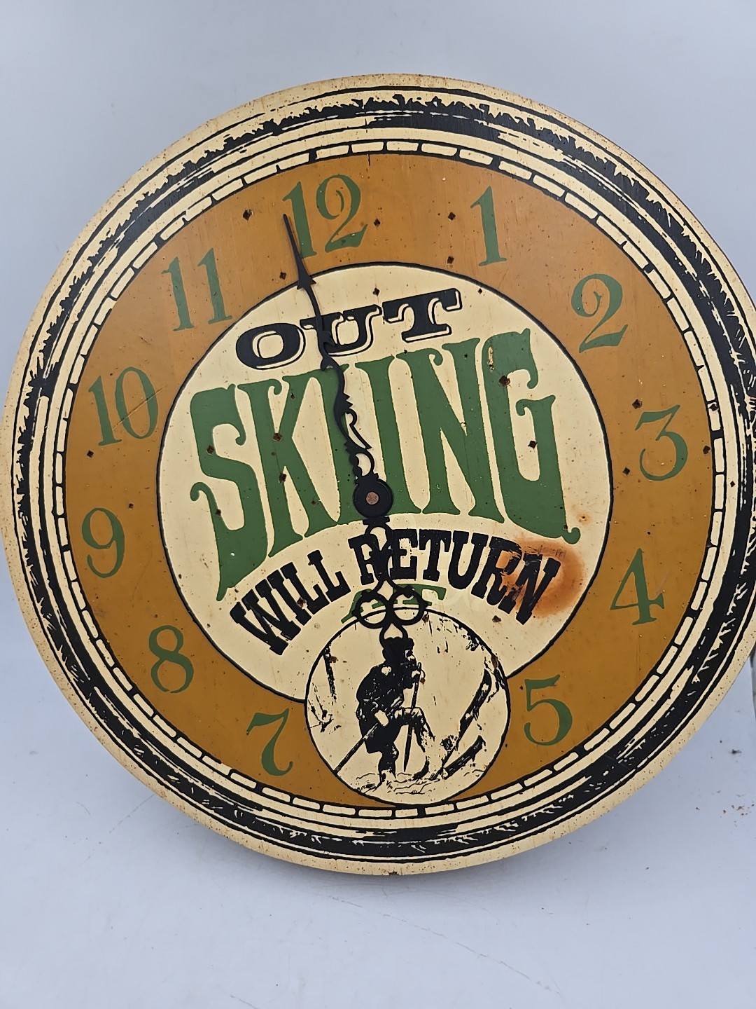Vintage  Wooden  Decor Sking  Clock Made In Mass 1970