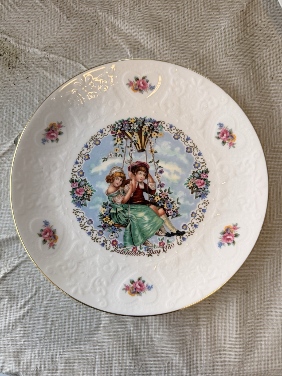 Vintage Valentines Day Plate by Royal Doulton 8.25 Vintage Valentines Day Plate by Royal Doulton 8.25