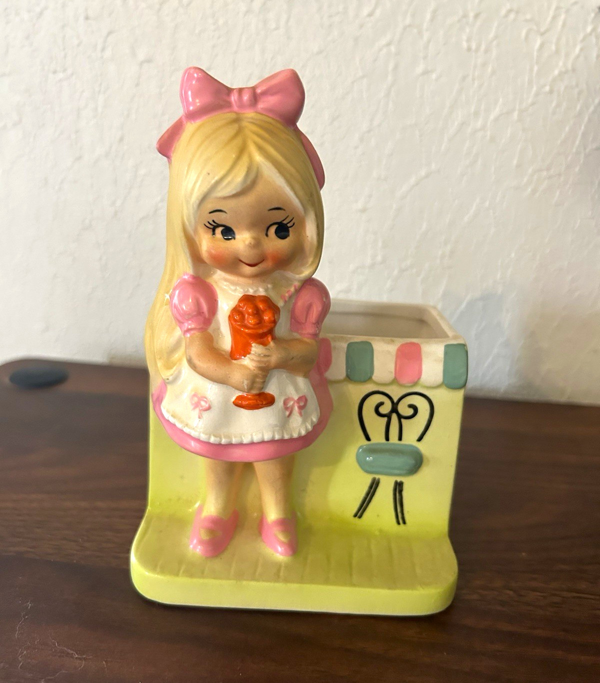 Very Rare• Inarco Japan Blonde Girl at a Soda Shop Planter / Pencil Holder