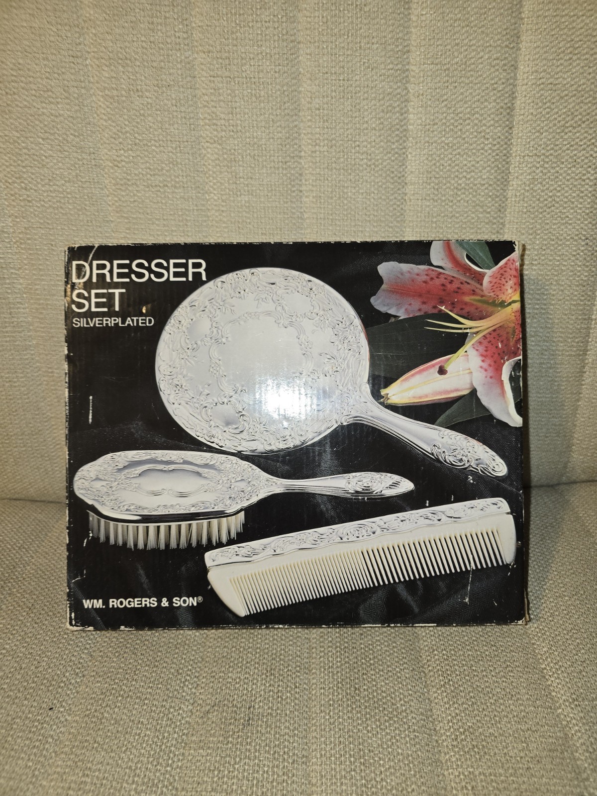 WM Rogers & Son Silverplated 3 pc. Dresser Set - Hand Mirror, Brush & Comb