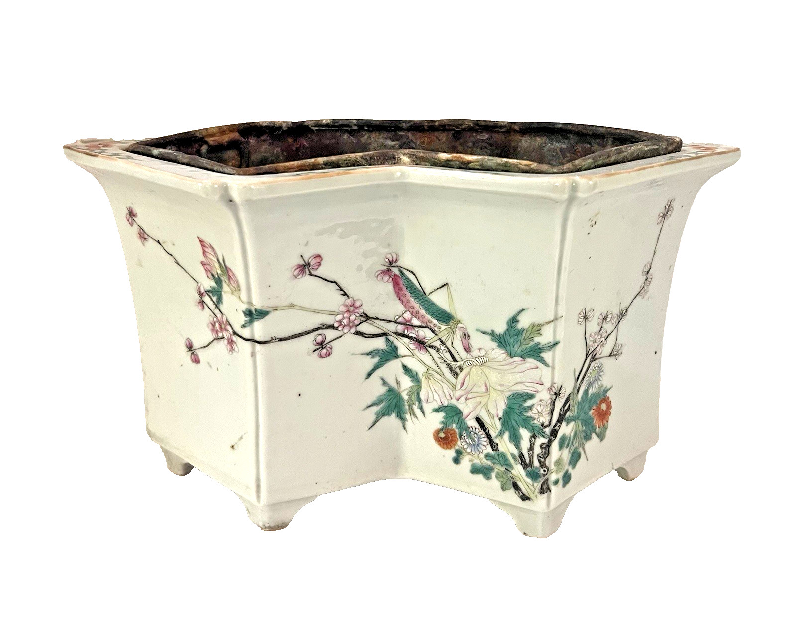 Chinese Famille Rose (Fencai) porcelain planter/cachepot