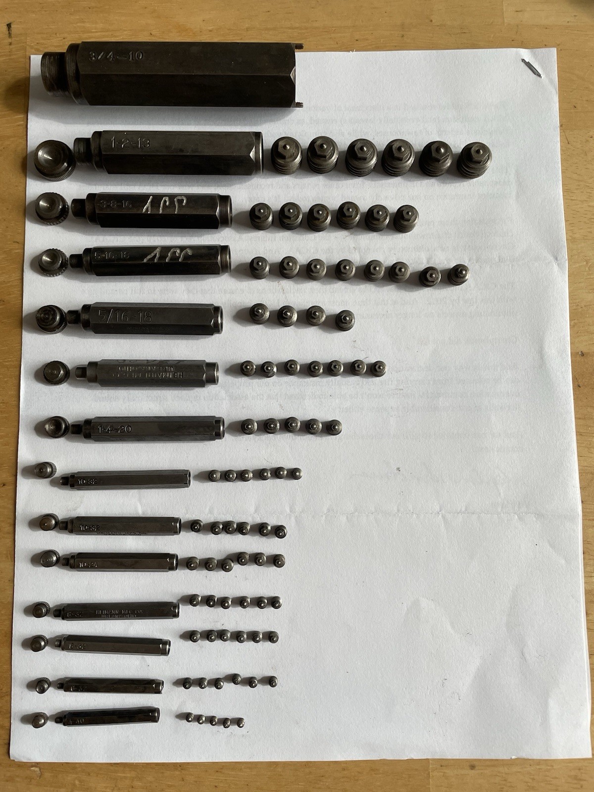 Vintage Transfer Screws Mixed Lot of 14, 10 Are Heimann MFG Co, 4 Are Unmarked
