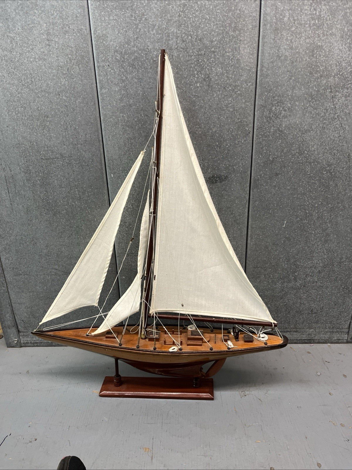 Vintage Wooden Sail Boat Model 21 Vintage Wooden Sail Boat Model 21