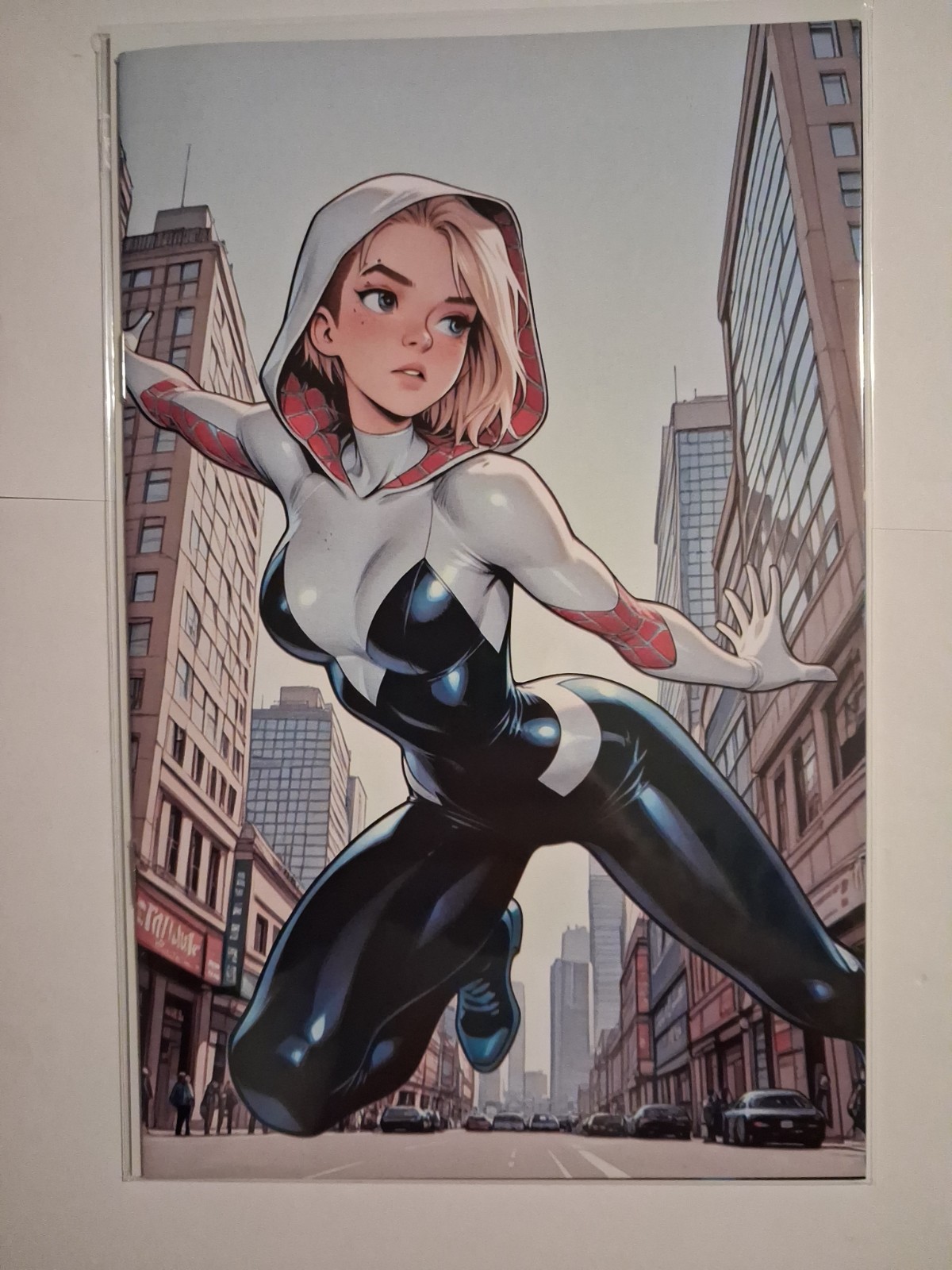 Keys Comics #1 Spider-Gwen-G Cosplay VIRGIN Variant Ltd 100 Keys Comics #1 Spider-Gwen-G Cosplay VIRGIN Variant Ltd 100