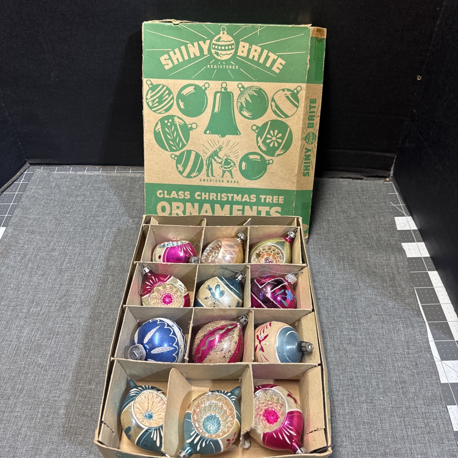 lot of 12 vintage christmas ornaments in box lot of 12 vintage christmas ornaments in box