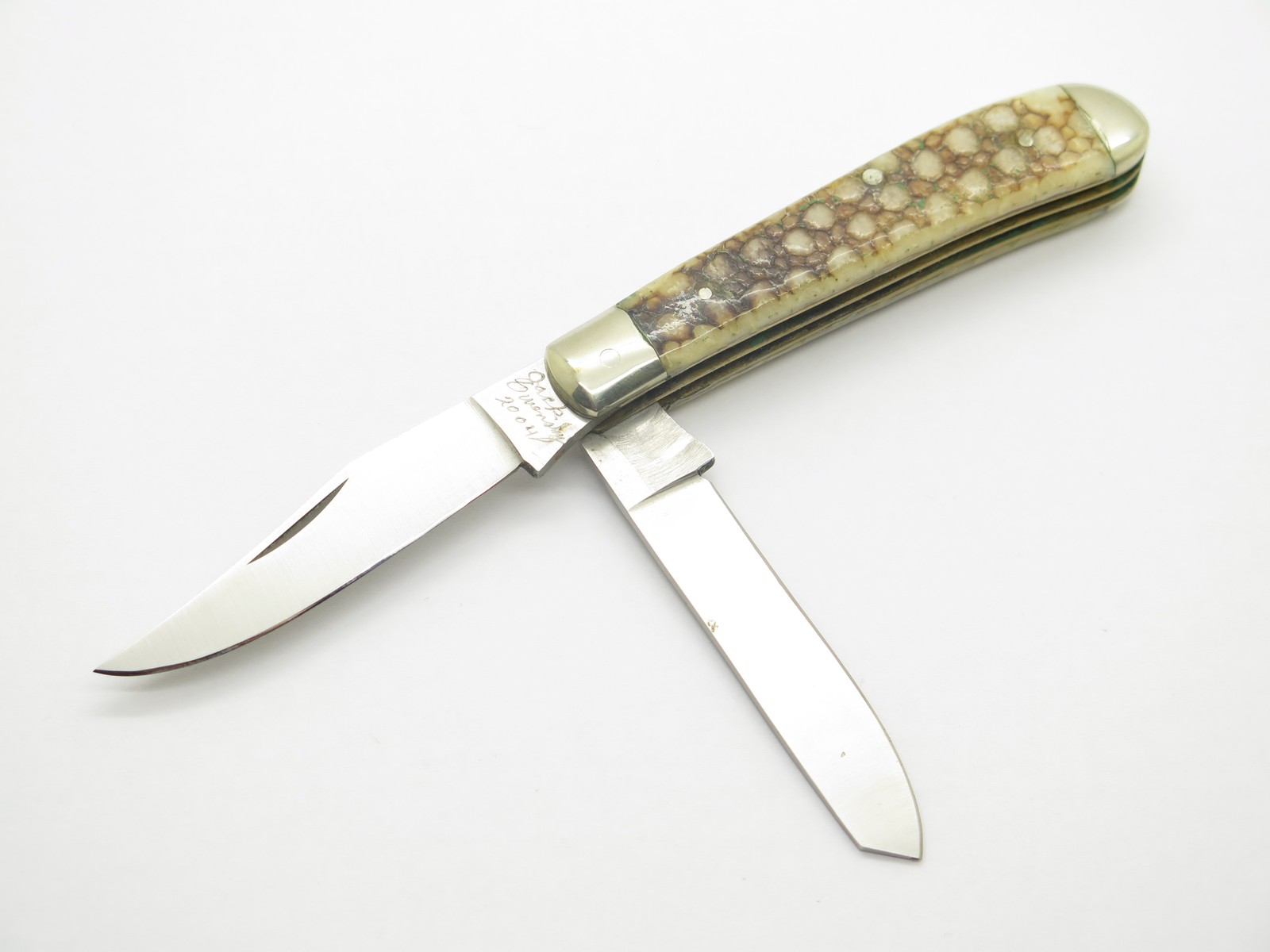 2004 Custom Jack Owensby Alaska Trapper Armadillo Folding Pocket Knife 2004 Custom Jack Owensby Alaska Trapper Armadillo Folding Pocket Knife