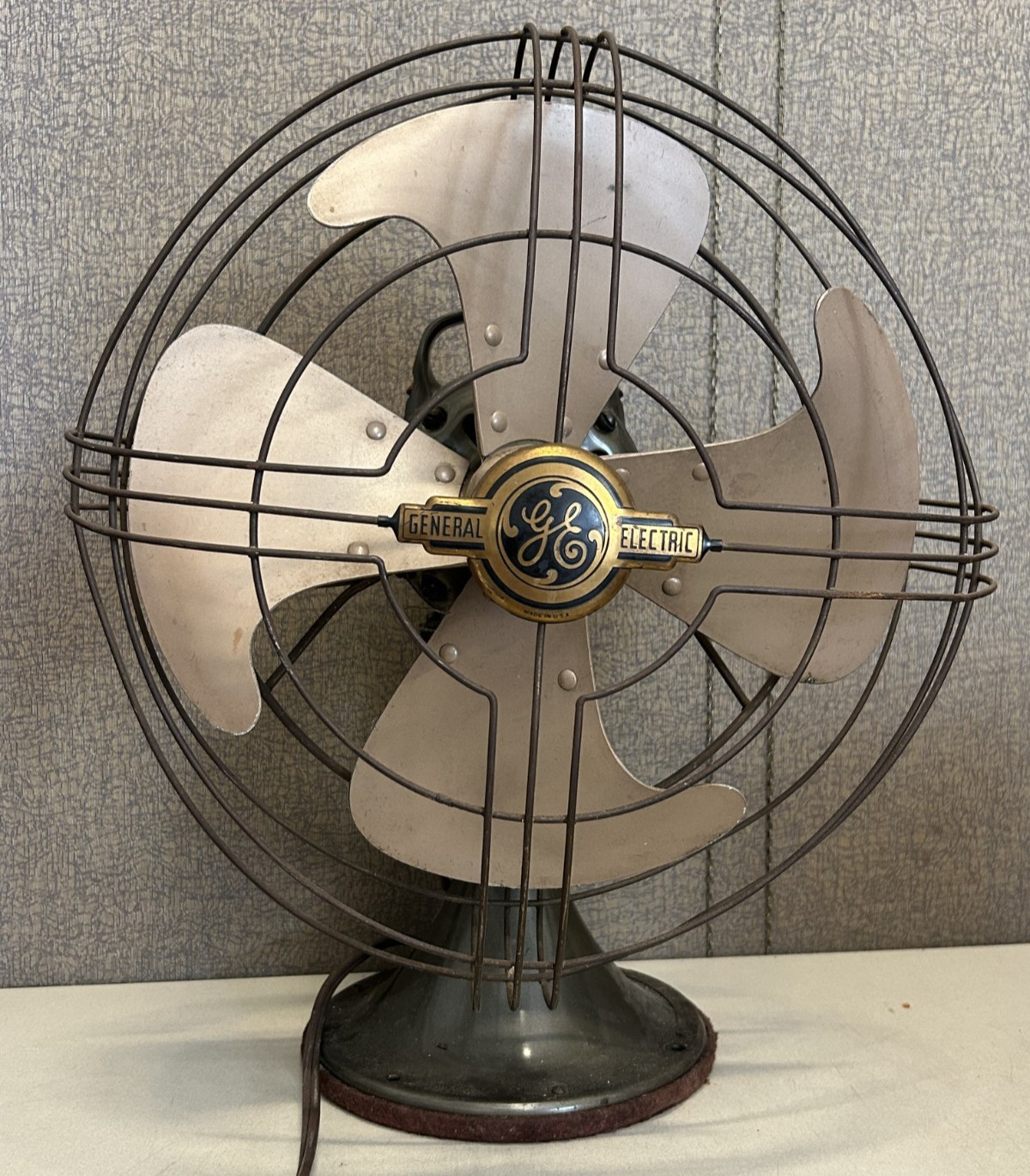 Vintage 1930s General Electric Vortalex Table Oscillating Fan TESTED