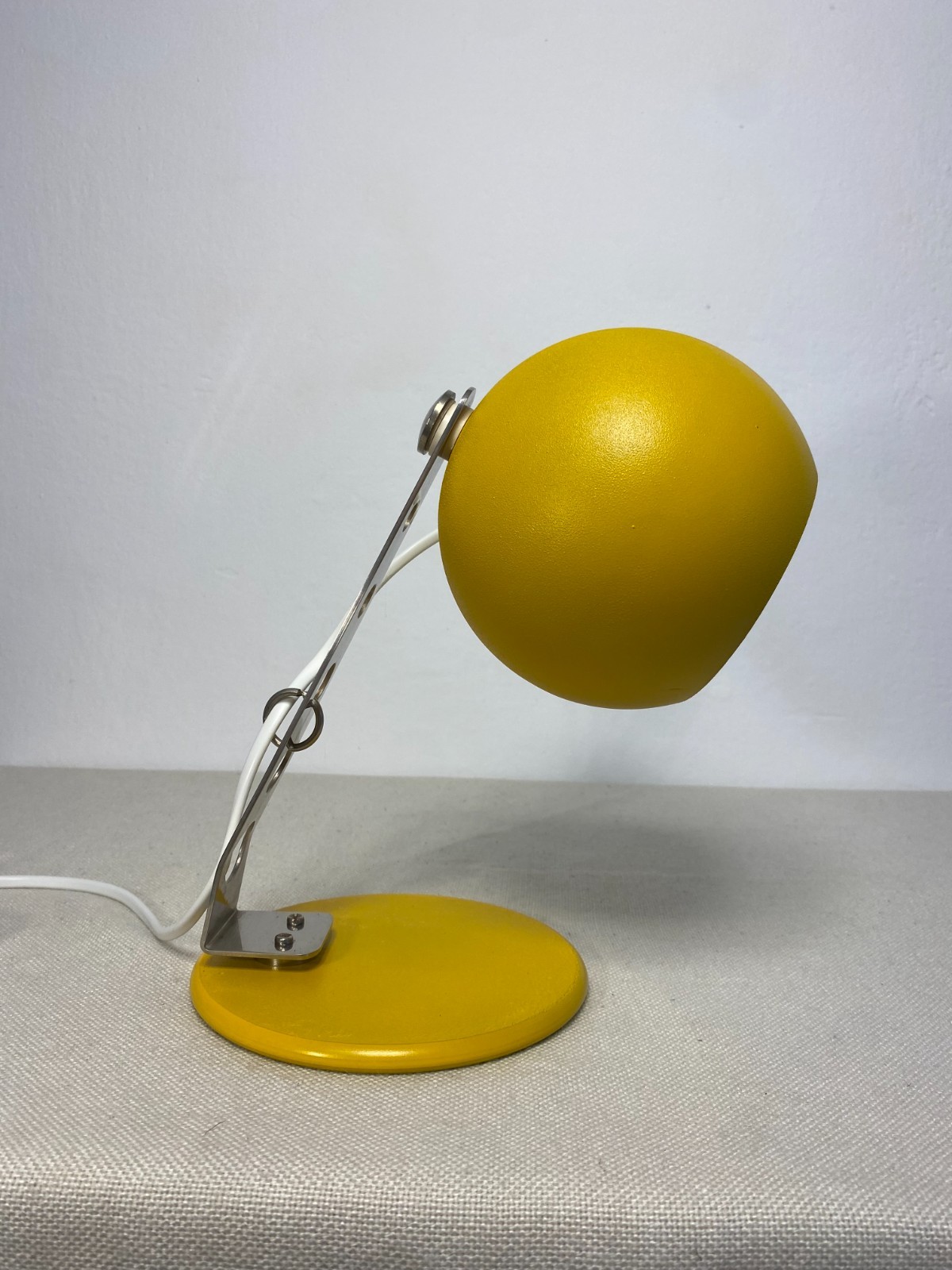 Vintage 1970s Dekor Zabok Space Age Yellow Desk Lamp Yugoslavia MCM Vintage 1970s Dekor Zabok Space Age Yellow Desk Lamp Yugoslavia MCM