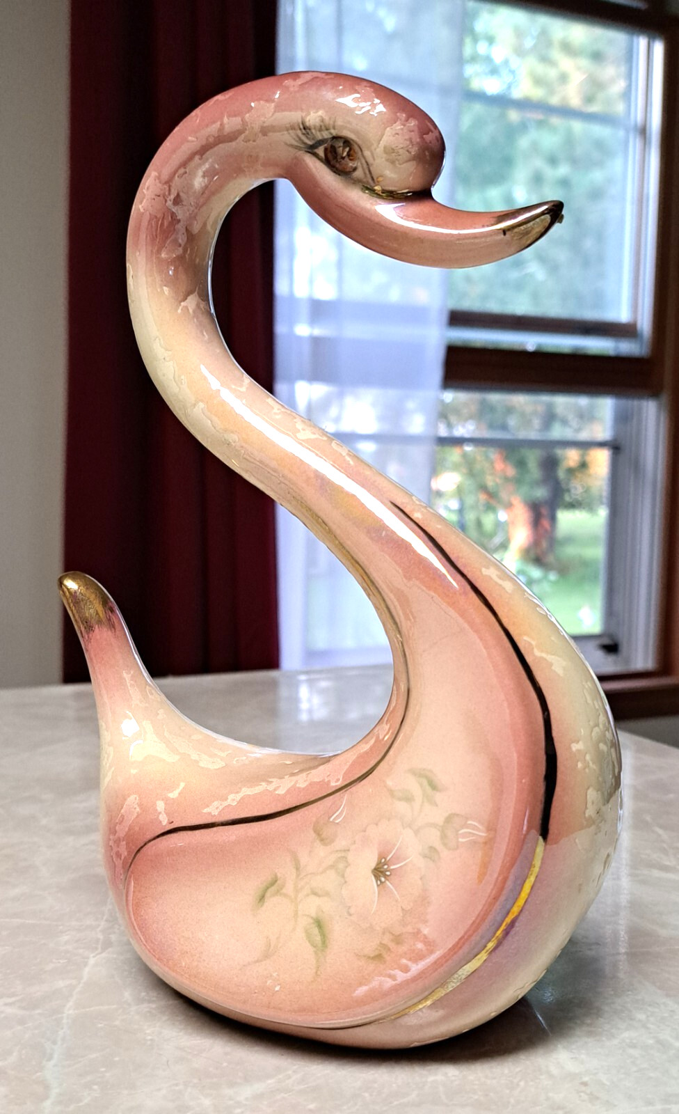 VTG Pink Ceramic Swan Figurine 9 VTG Pink Ceramic Swan Figurine 9