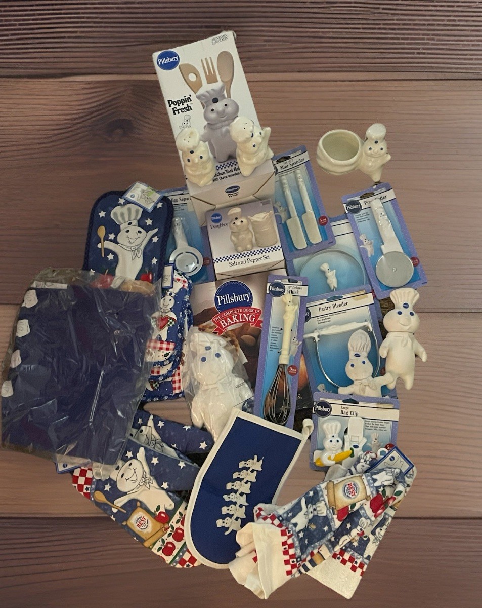 Vtg Pillsbury Collection Bundle Vtg Pillsbury Collection Bundle