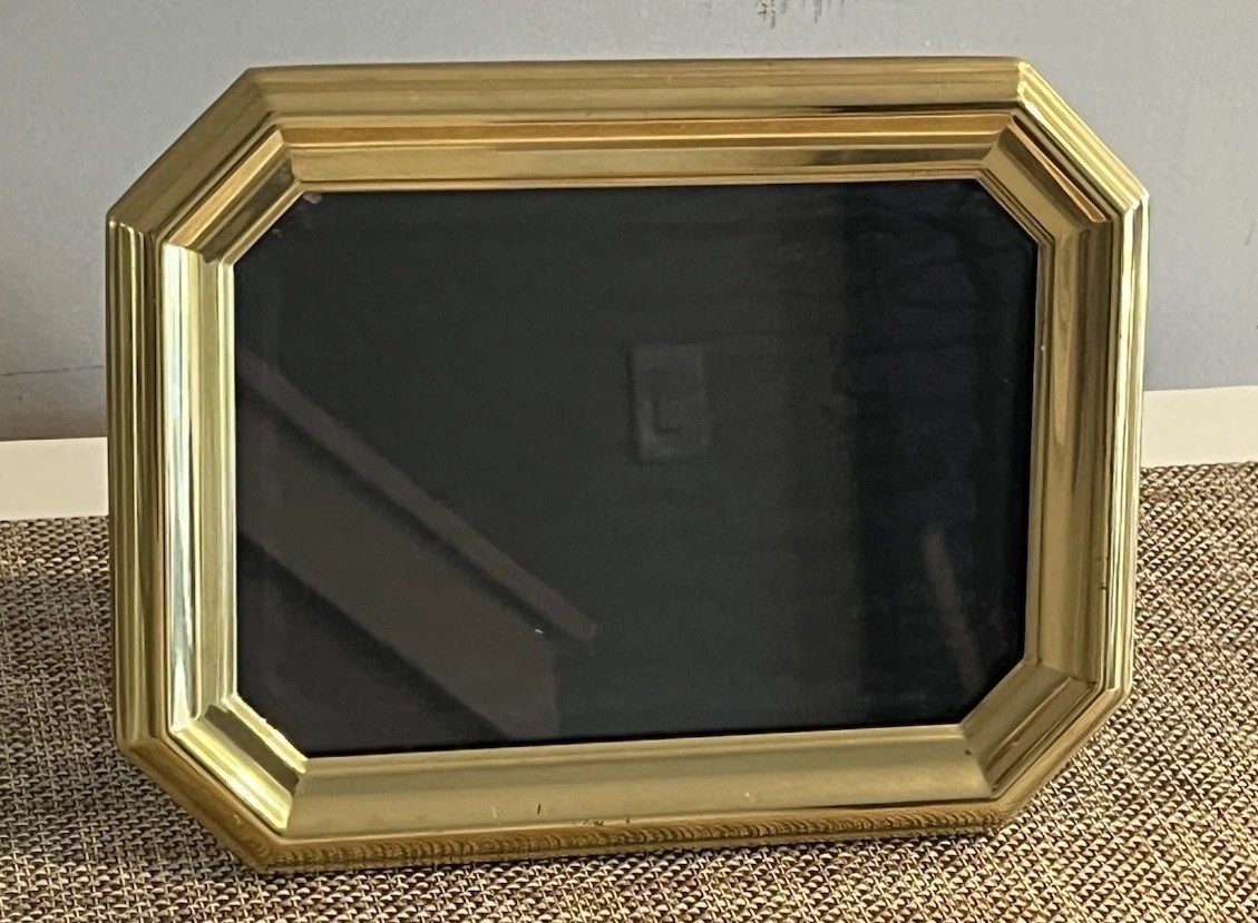 VTG 80s 90s Octagonal Shiny Brass Picture Frame Fits 5x7 Photo Hollywood Glam