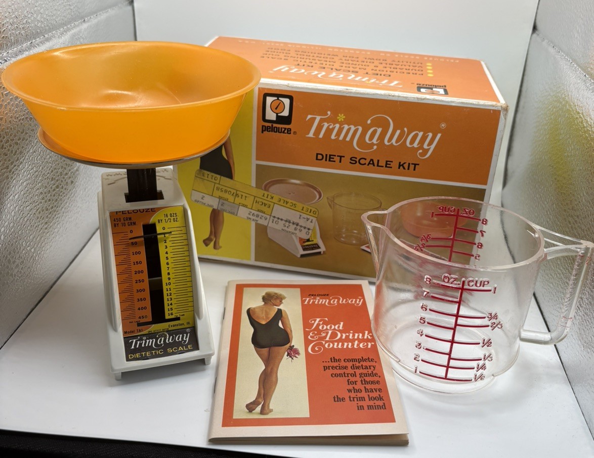 Vintage 1970 BORG Diet Scale Kit. In Box Food Scale