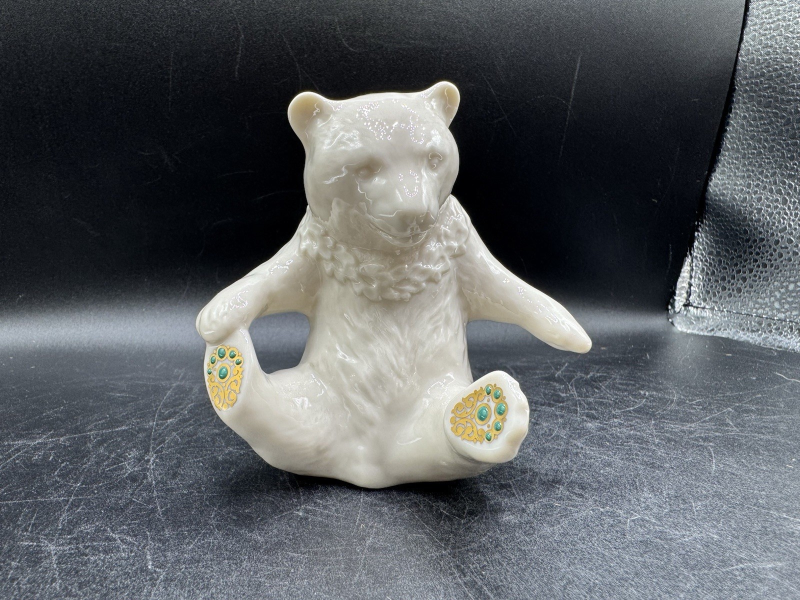 Vintage Lenox Ivory Bear Figurine Green Jewel Accents Gold Trim 1991 4” Vintage Lenox Ivory Bear Figurine Green Jewel Accents Gold Trim 1991 4”