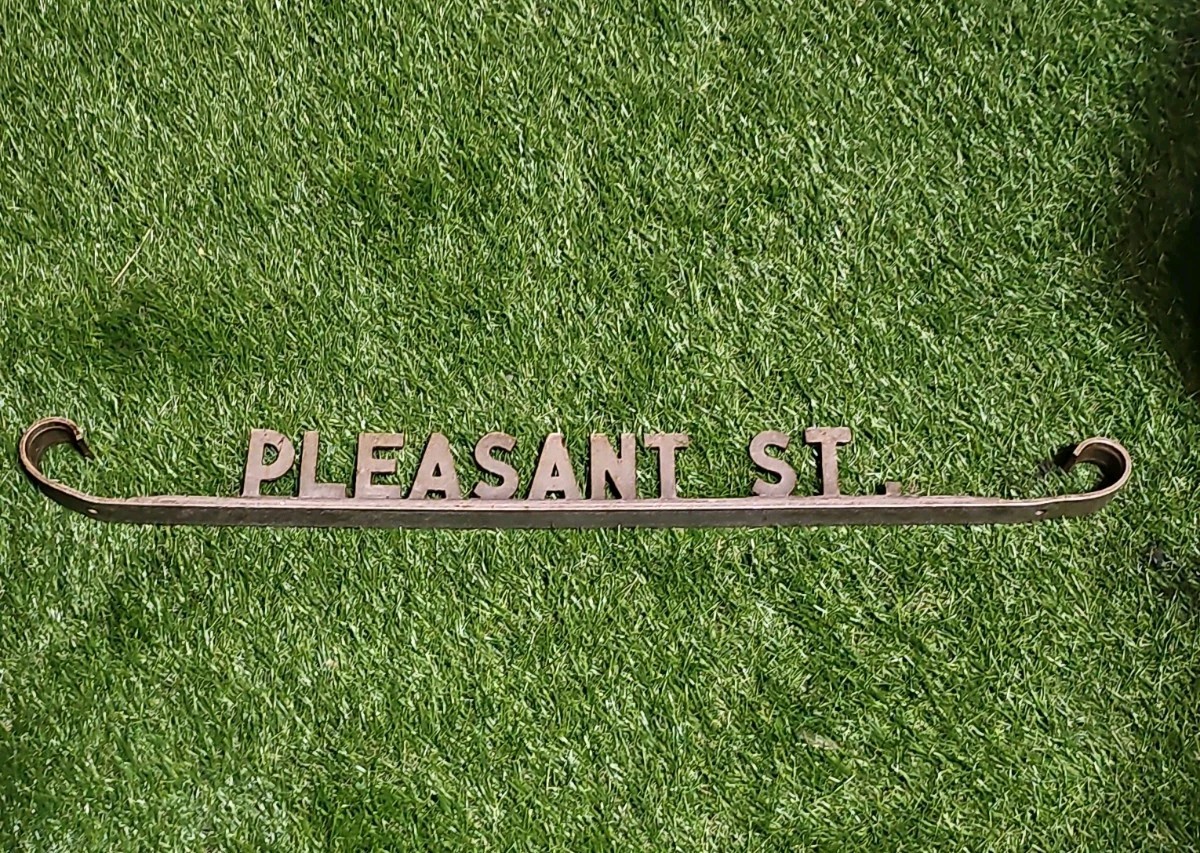 Vintage Cast Aluminum Pleasant St Street Sign 21 Vintage Cast Aluminum Pleasant St Street Sign 21