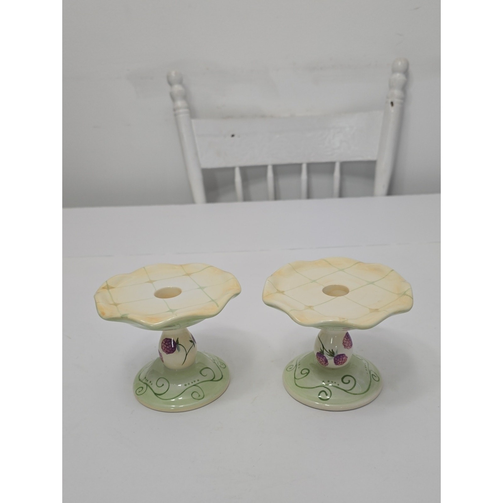 Vintage Tracy Porter Set Of 2 The Evelyn Collection Candleholders Handpainted