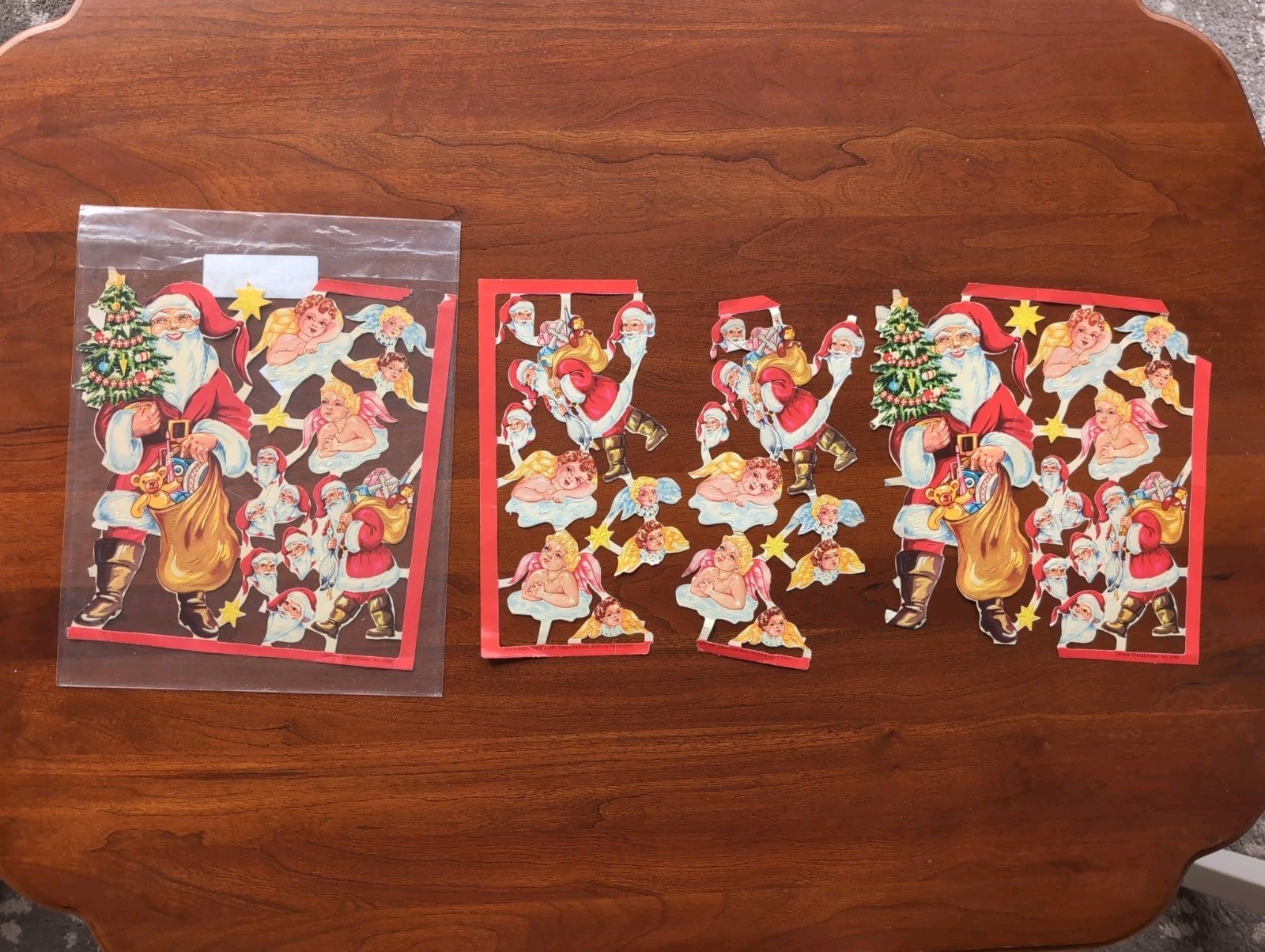 Antique German Christmas Die-Cut Santa Scrap Paper : Santa, angels. Danske Glans