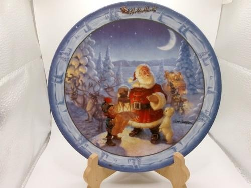 CHECKING IT TWICE PORCELAIN SANTA\'S ON HIS WAY NUMBERED PLATE BY SCOTT GUSTAFSON