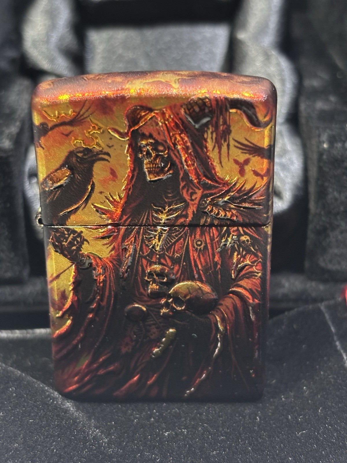 RARE Zippo lighter magician Skull 3/10 Limited Edition With Exclusive box RARE Zippo lighter magician Skull 3/10 Limited Edition With Exclusive box