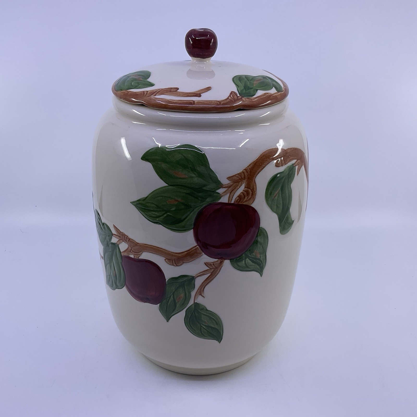 Franciscan Apple Cookie Jar Lid Canister 10\