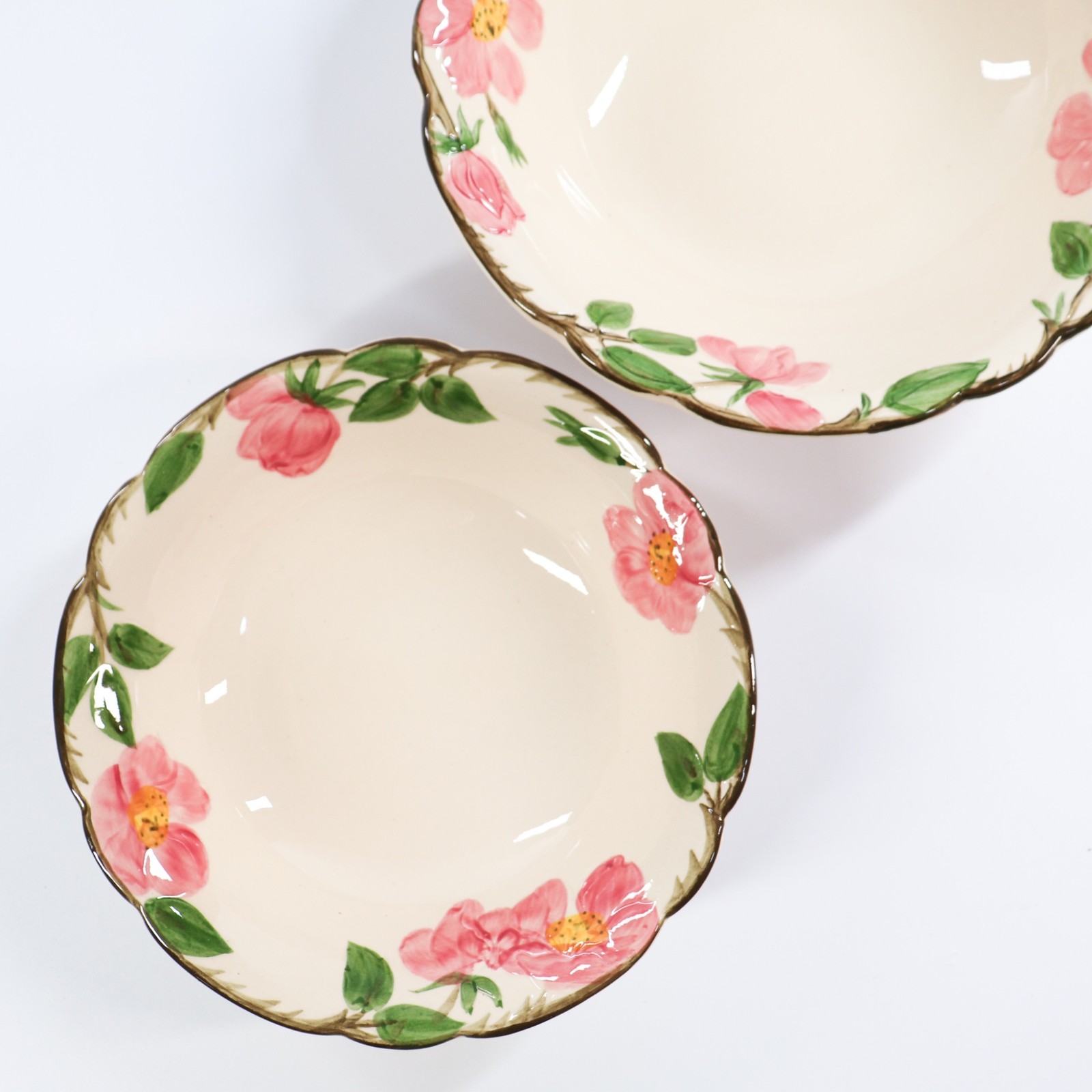 Vtg Franciscan Desert Rose PAIR Round Serving Dish Bowls 9in and 8in Pink Floral Vtg Franciscan Desert Rose PAIR Round Serving Dish Bowls 9in and 8in Pink Floral