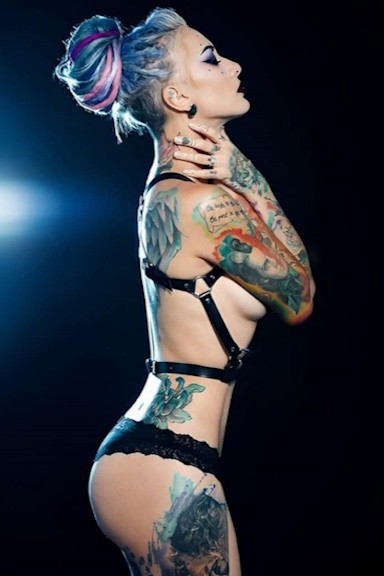 Lena Scissorhands | Premium Glossy Photo | Various Sizes Lena Scissorhands | Premium Glossy Photo | Various Sizes