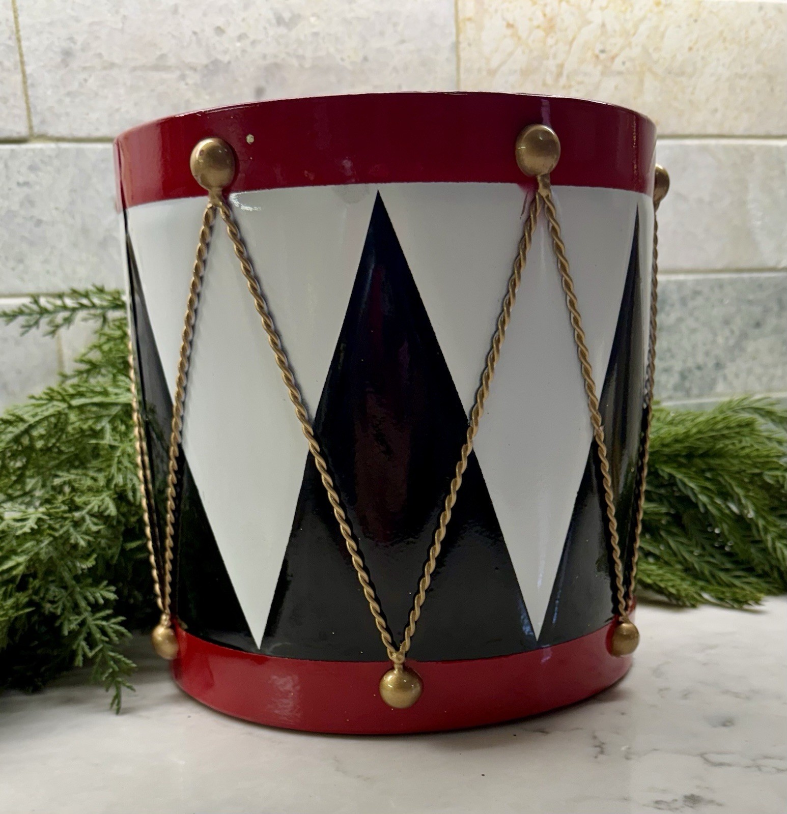 Christmas Toyland Drum Poinsettia Planter Cachepot Red Black White Metal 8”