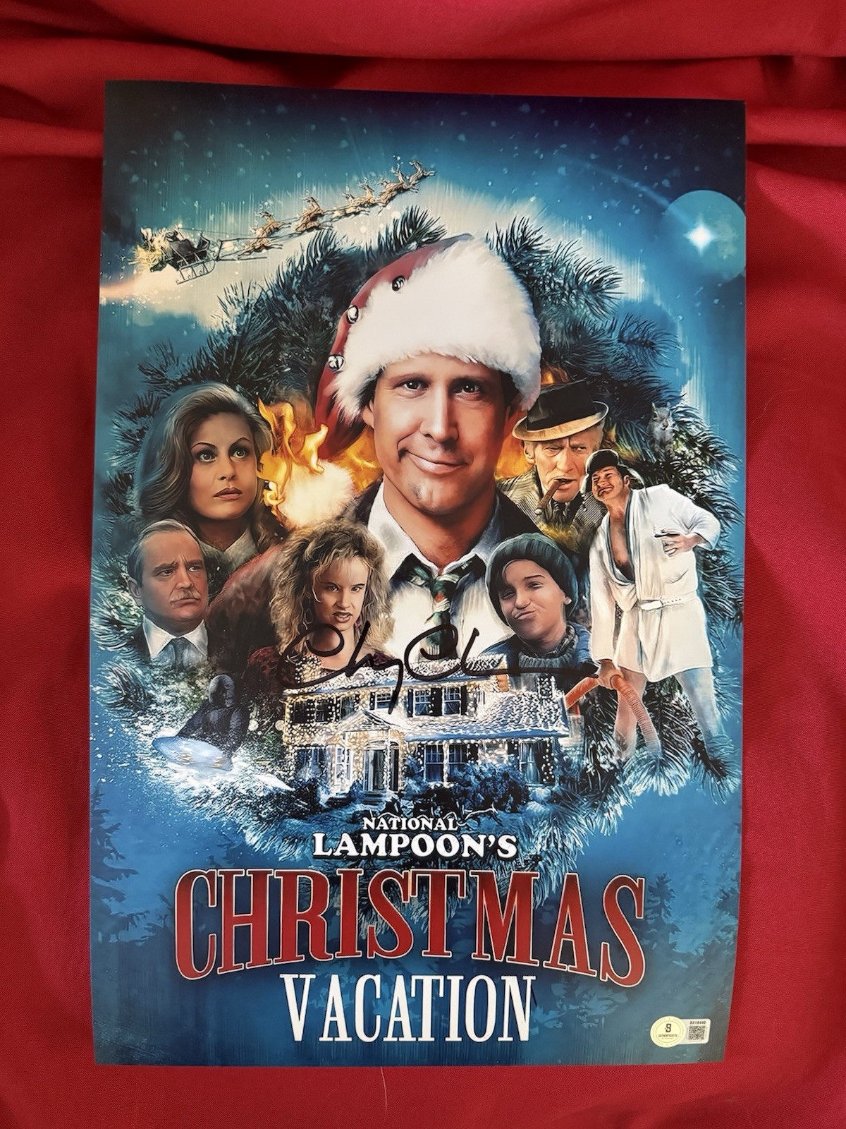 CHEVY CHASE SIGNED AUTO CHRISTMAS VACATION 11X17 PHOTO BECKETT COA