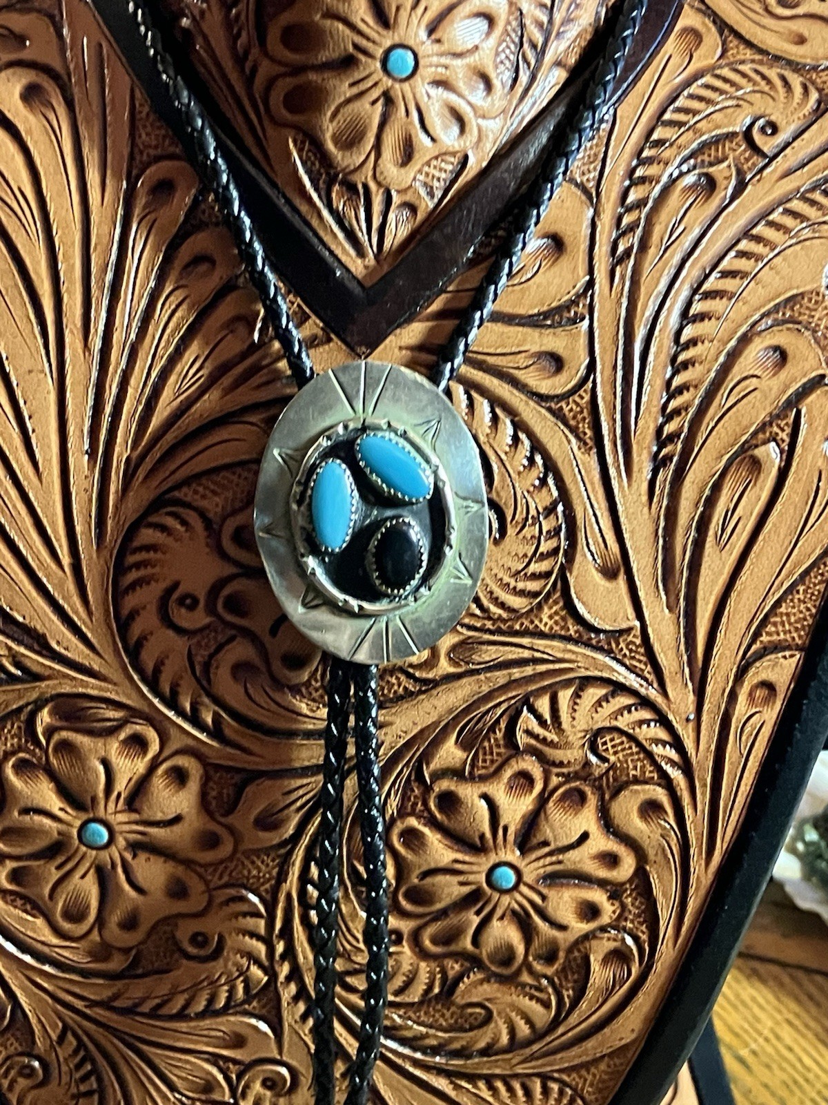 Vintage Stamped  Sterling Bolo Tie Turquoise Onyx Bezel Set Navajo 1.9”x1.5” 34g