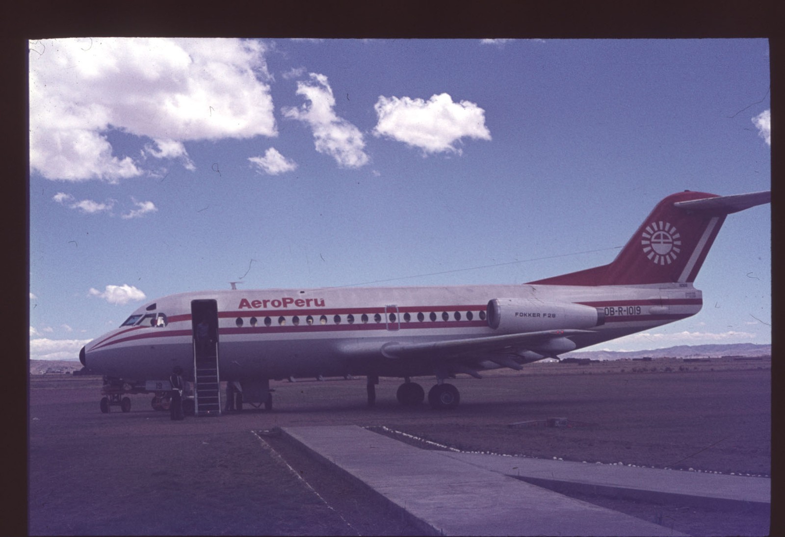 Orig 35mm airline slide Aeroperu F28-1000 OB-R-1019