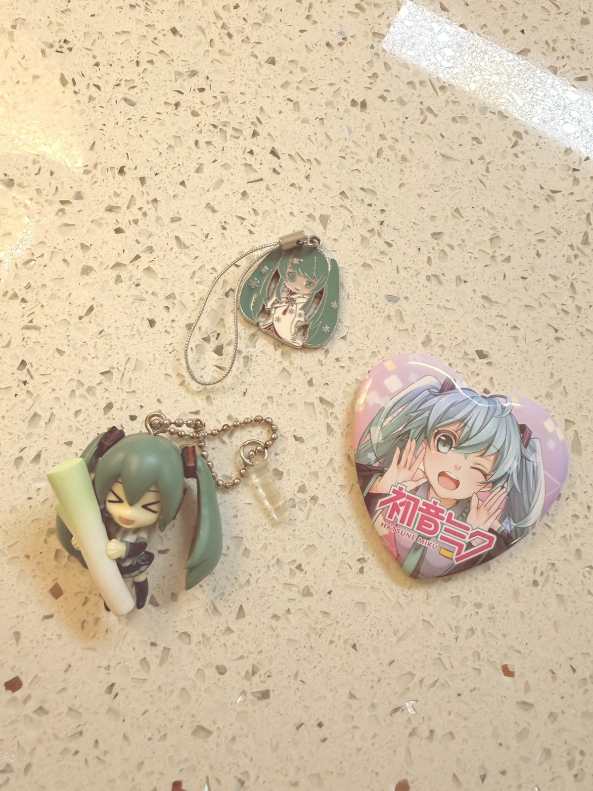 Hatsune Miku W. Negi Vocaloid Mini Lot Kawaii Rare Phone Charms☃️🎶📲 +Pin